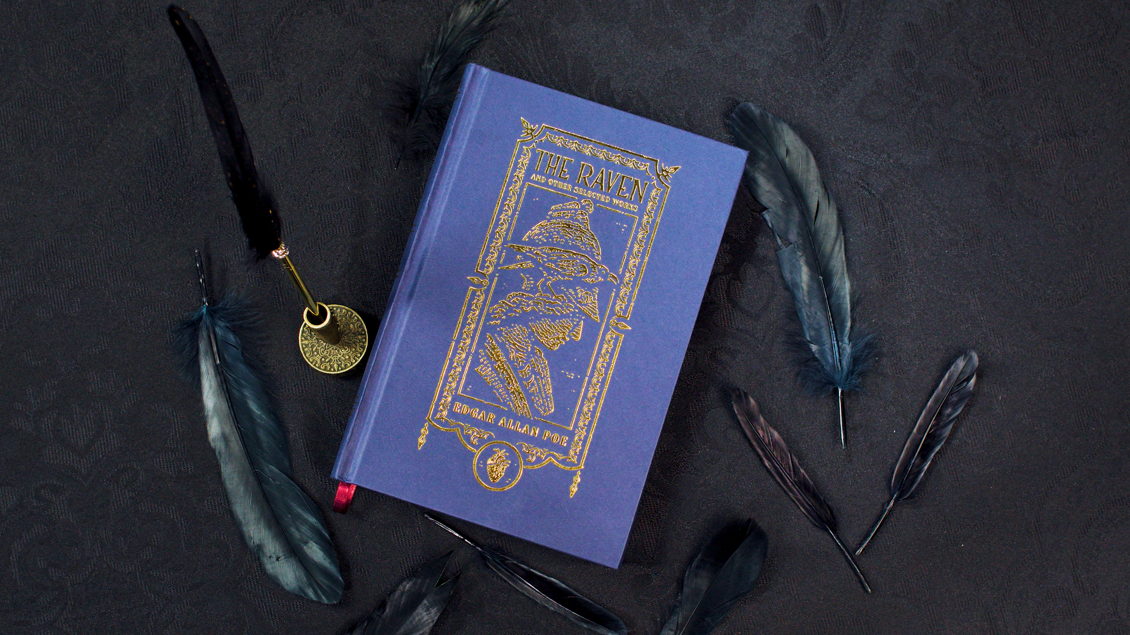 Harper Muse Classics: The Gothic Chronicles Collection - The Raven